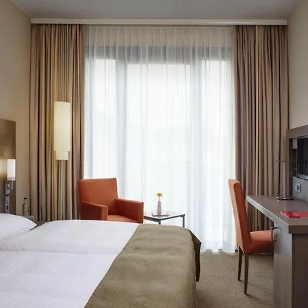 Hotel Intercityhotel 4*